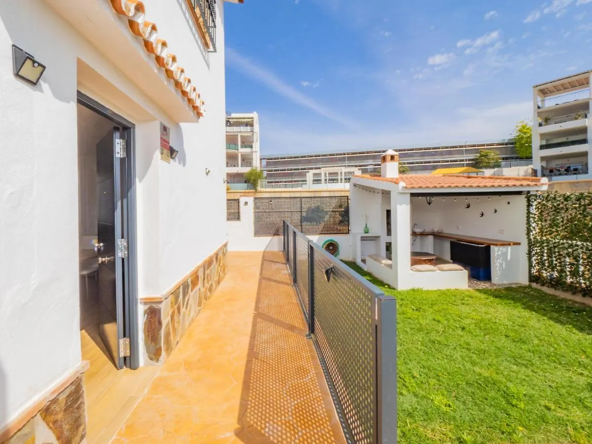 Cubo'S Hostal William'S Sunny 2 With Breakfast Torre de Benagalbon Guest house