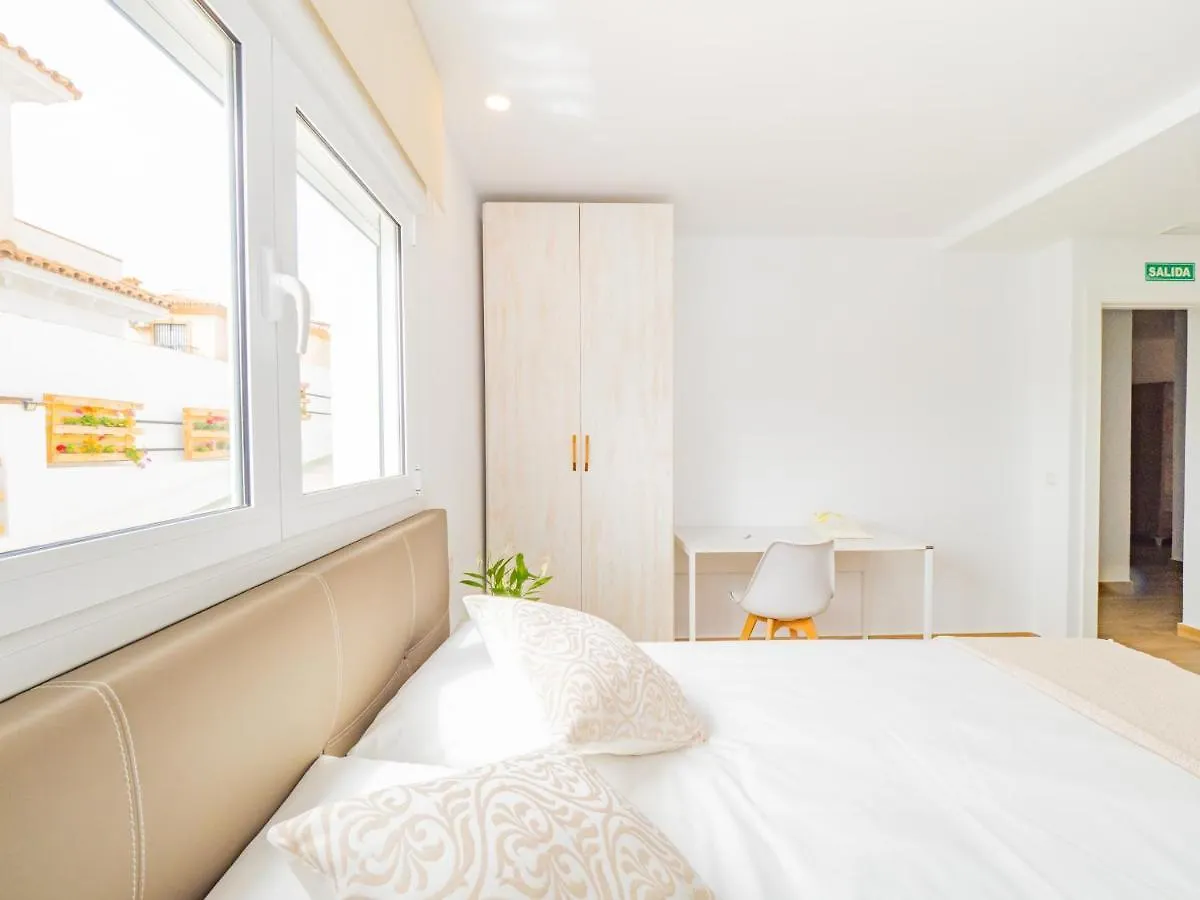 Guest house Cubo'S Hostal William'S Sunny 2 With Breakfast Torre de Benagalbon