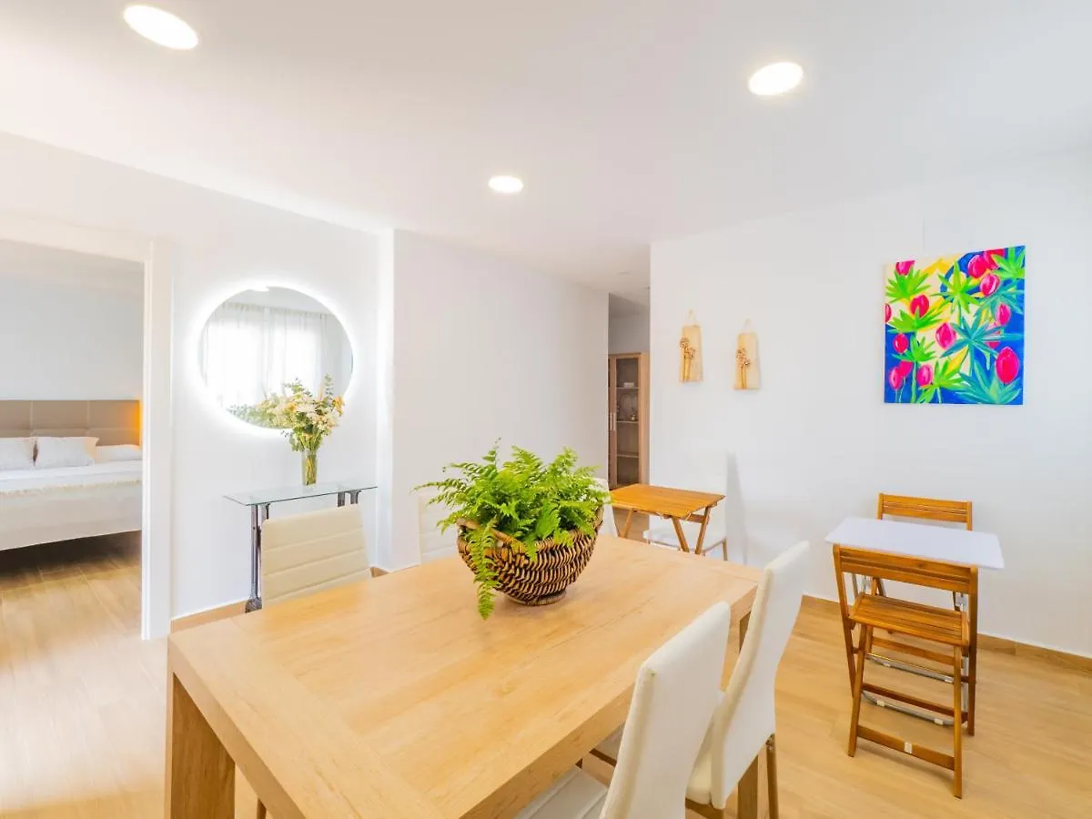 Cubo'S Hostal William'S Sunny 2 With Breakfast Torre de Benagalbon 0*,  Spain