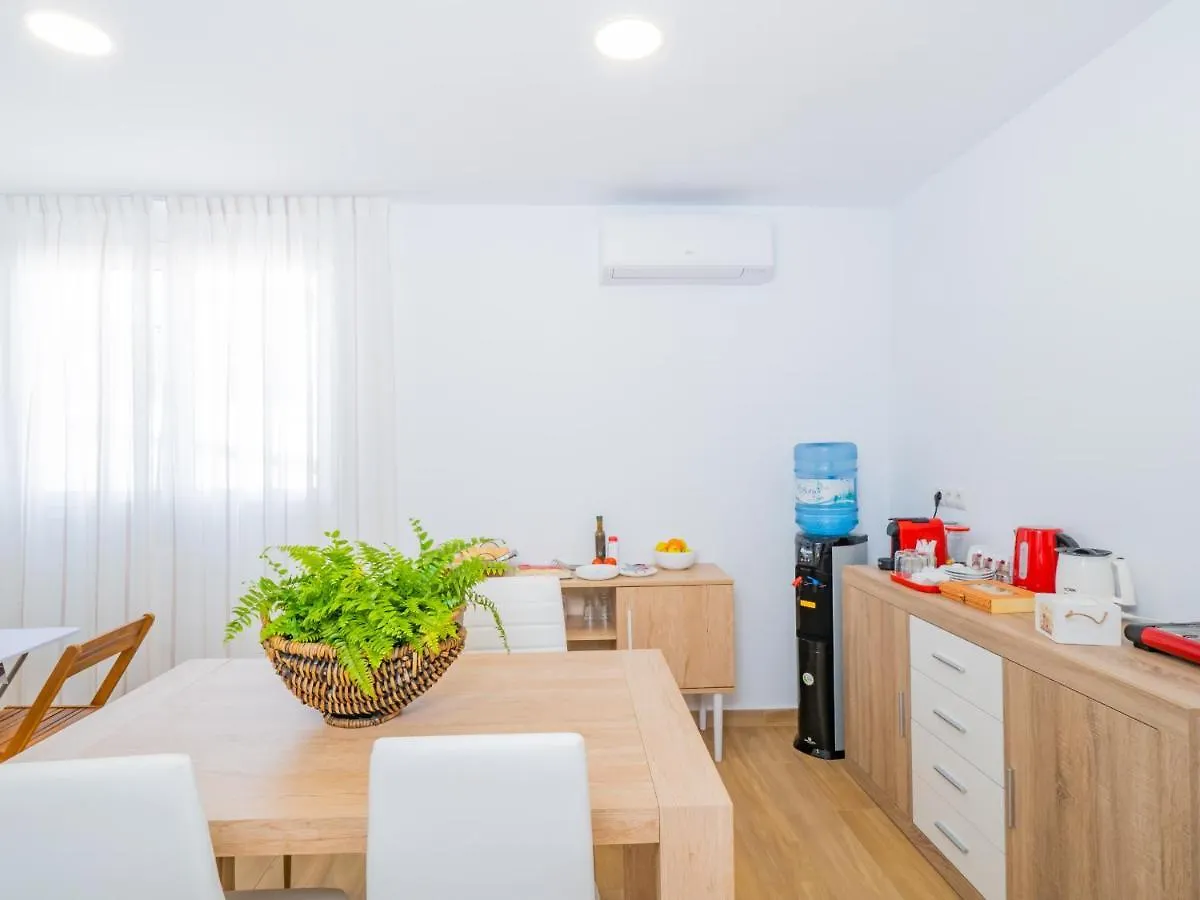 Cubo'S Hostal William'S Sunny 2 With Breakfast Torre de Benagalbon Spain