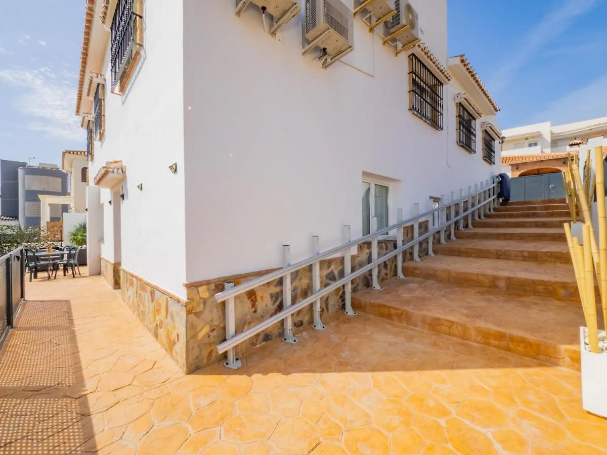 Guest house Cubo'S Hostal William'S Sunny 2 With Breakfast Torre de Benagalbon