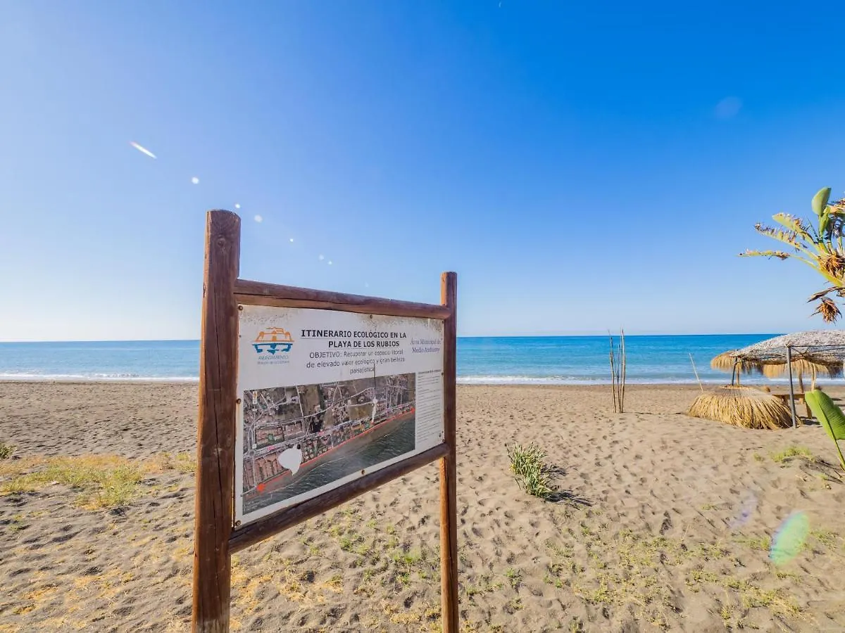 Cubo'S Hostal William'S Sunny 2 With Breakfast Torre de Benagalbon Guest house