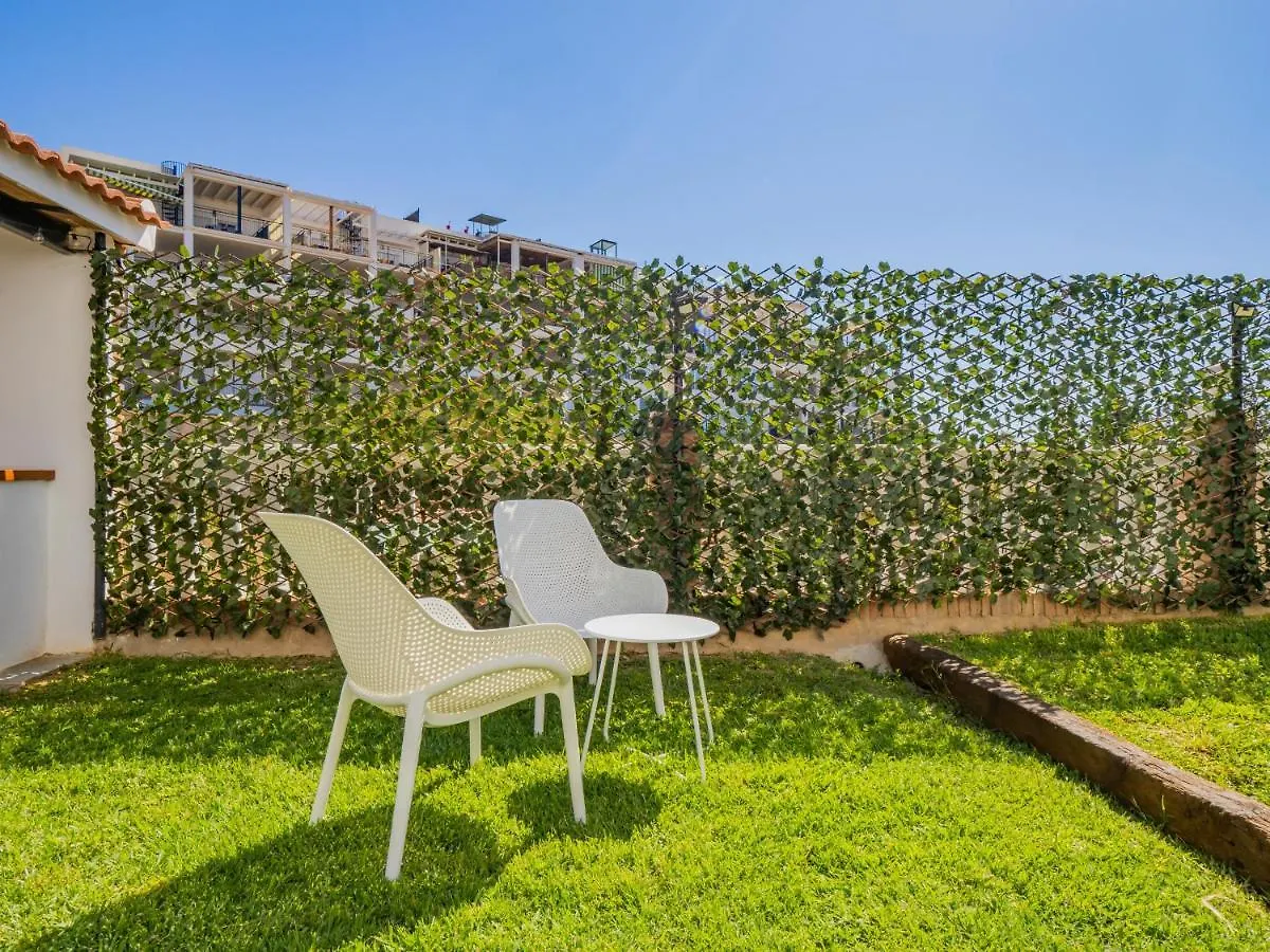 Cubo'S Hostal William'S Sunny 2 With Breakfast Torre de Benagalbon Guest house